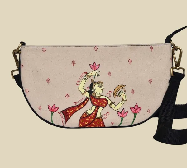 Black_Recycled_Canvas_Premium_&_Elegant_Sling_Bag_For_Women
