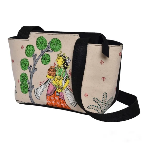 Black_Recycled_Canvas_Premium_&_Elegant_Handbag_For_Women