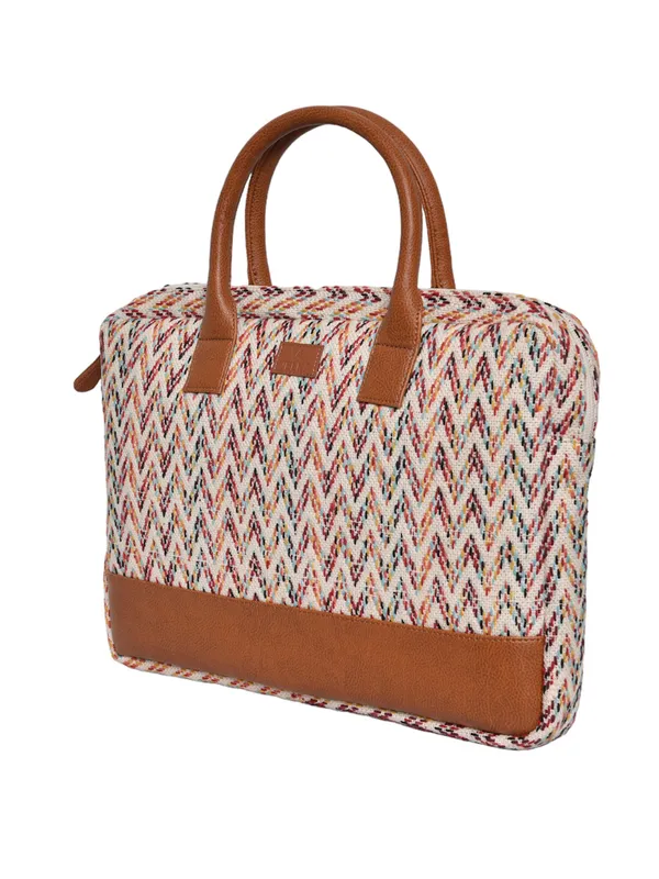 Multicolor_Cotton_Premium_&_Elegant_Laptop_Sleeve_For_Women