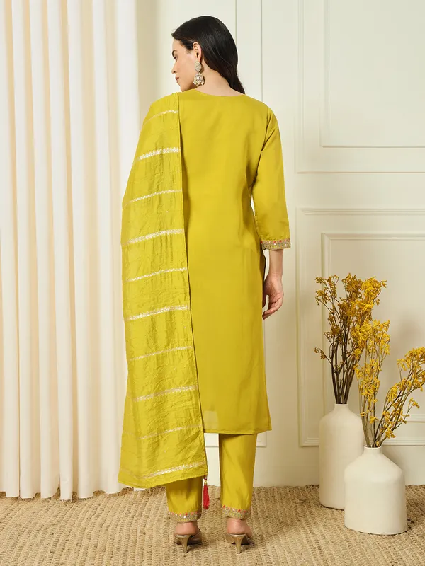 Lemon_Roman_Silk_Thread_Embroidered_Kurta_With_Pant_And_Dupatta_For_Women
