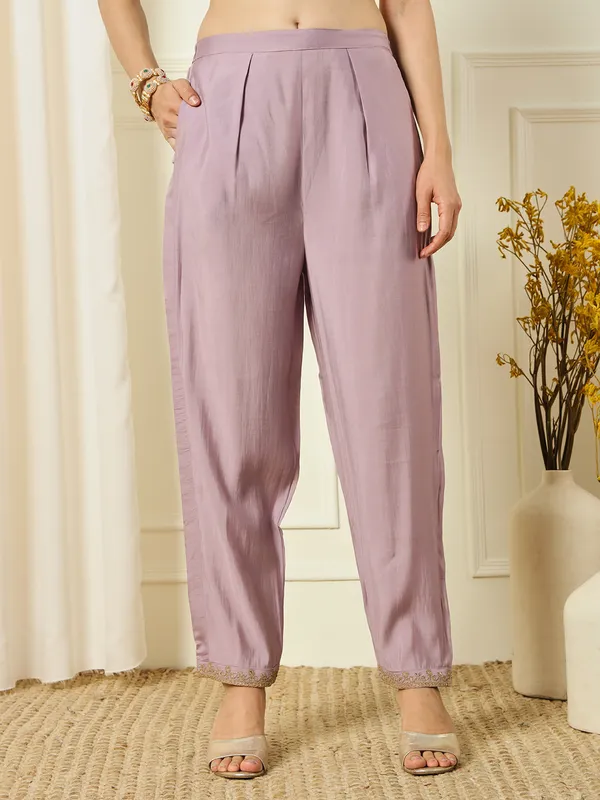 Lavender_Roman_Silk_Thread_Embroidered_Kurta_With_Pant_&_Dupatta_|_For_Women