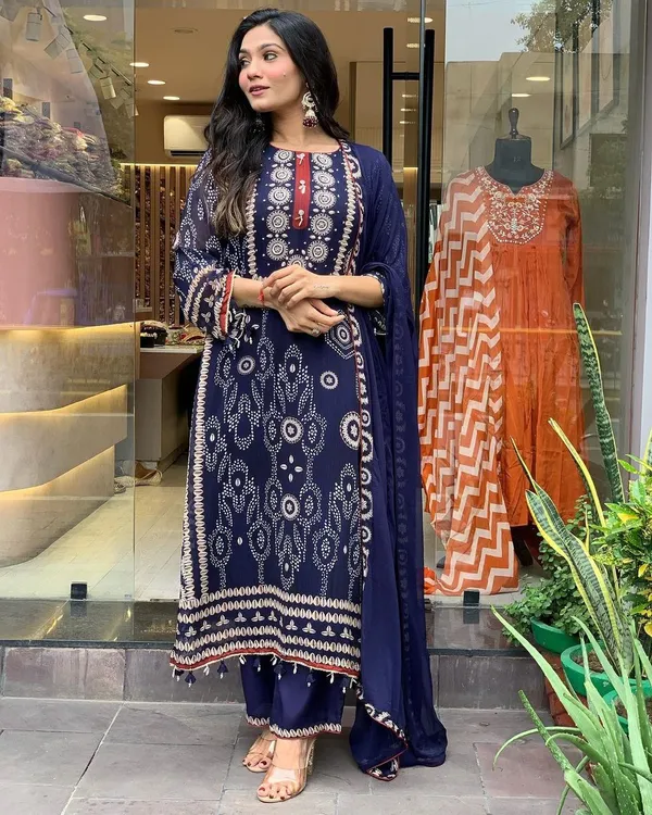 Deep_Indigo_Premium_Cotton_Blend_Kurta_With_Pant_&_Dupatta_For_Women
