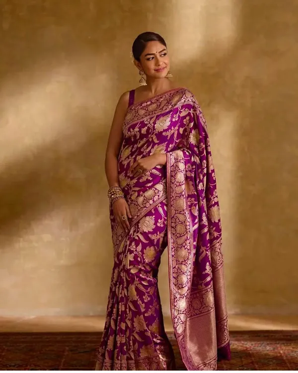 Royal_Magenta_Zari_Work_Banarasi_Silk_Blend_Saree_With_Unstitched_Blouse_Piece