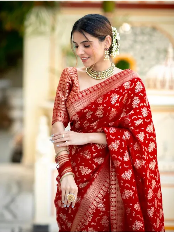Red_With_Golden_Buta_Banarasi_Silk_Blend_Saree_With_Unstitched_Blouse_Piece