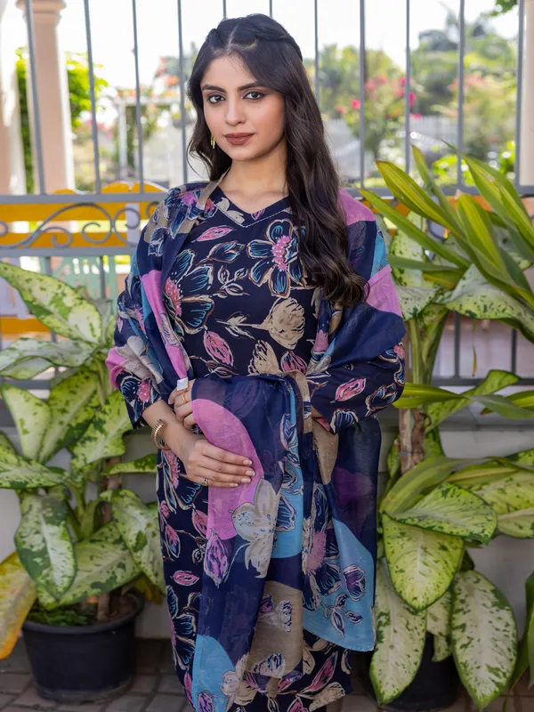 Navy_Blue_Premium_Cotton_Blend_Printed_Kurti_Pant_Dupatta_Set