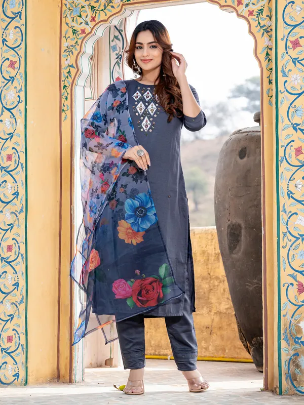 Premium_Hand_Work_Silk_Kurti_Pant_Dupatta_Set