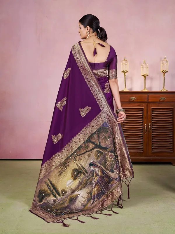Royal_Violet_Silk_Blend_Saree_With_Unstitched_Blouse_Piece