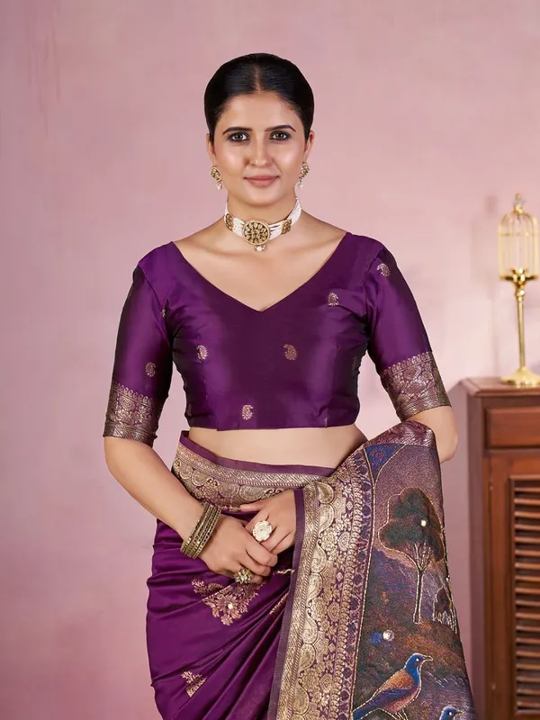 Royal_Violet_Silk_Blend_Saree_With_Unstitched_Blouse_Piece
