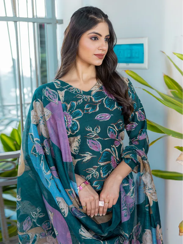 Rama_Green_Cotton_Blend_Printed_Kurti_Pant_Dupatta_Set