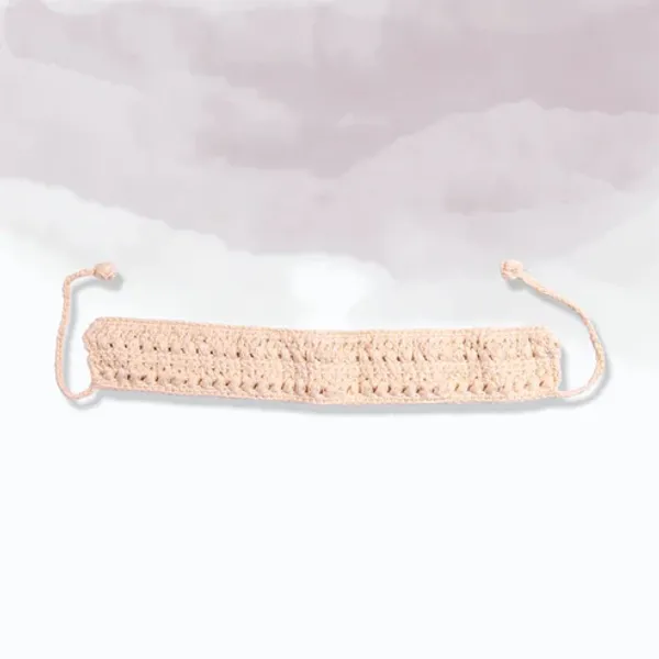 Off_White_Furry_Threads_Pet_Collar