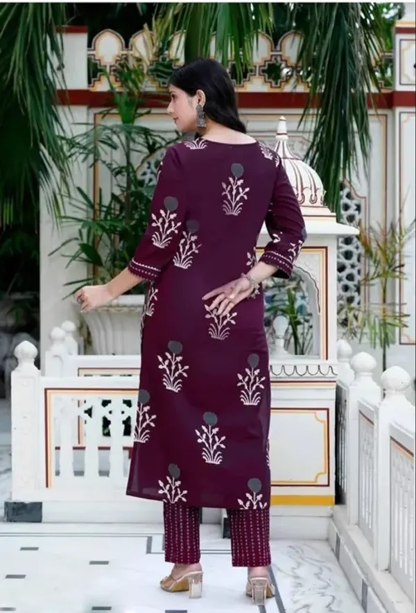 Purple_Cotton_Kurti_Pant_With_Dupatta_Set_For_Women