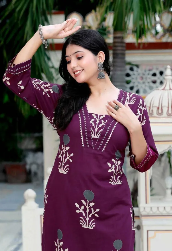 Purple_Cotton_Kurti_Pant_With_Dupatta_Set_For_Women