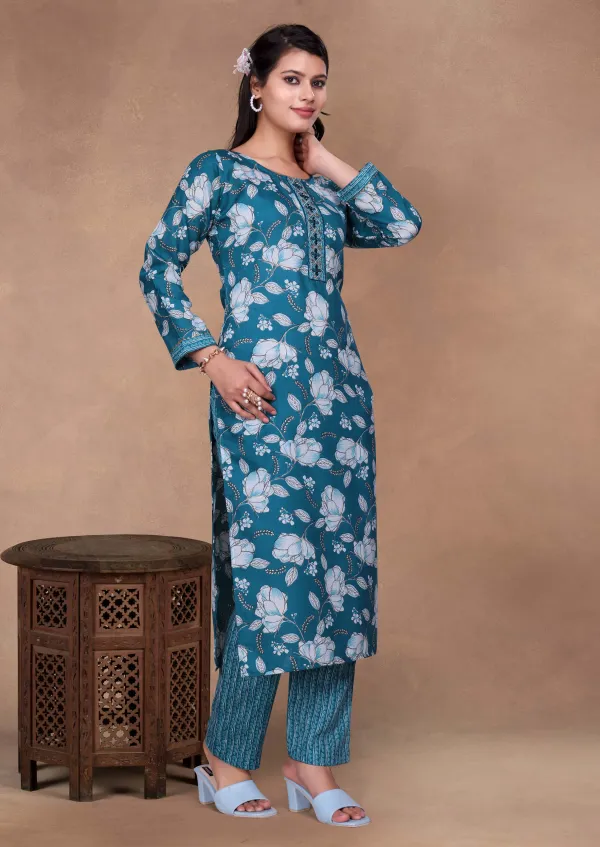 Light_Blue_Cotton_Kurti_Pant_Set_For_Women