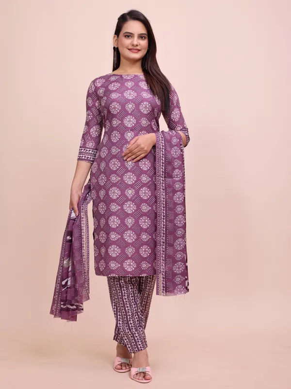 Purple_Cotton_Kurti_Pant_Dupatta_Set_For_Women