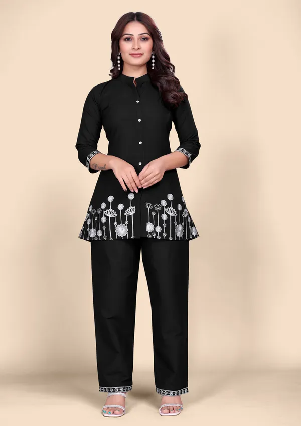 Women's_Black_Cotton_Co-Ords_Set_with_Floral_Thread_Embroidery_Work_&_Straight_Pants