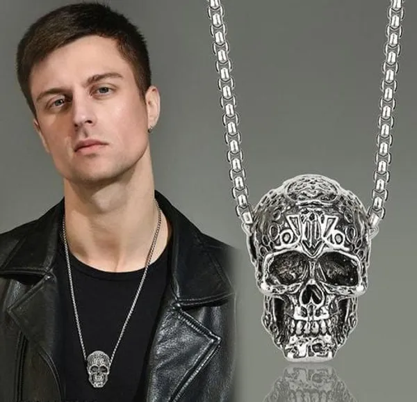 Silver_Stainless_Steel_Fashions_Sword_Necklace_Punk_Link_Chain_With_Locket_Stylish_Pendant_For_Men