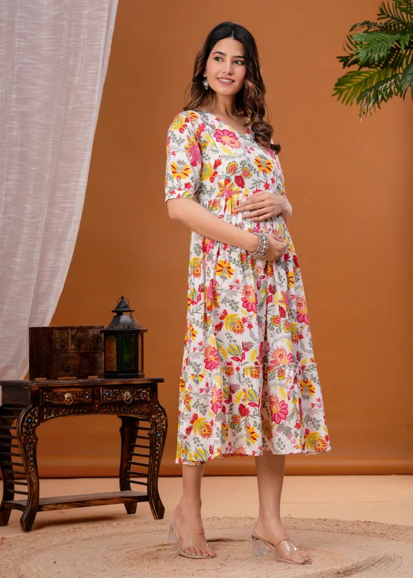White_Flower_Maternity_Feeding_Kurti_For_Women_|_Cotton_Blend_Anarkali_Dress_With_Nursing_Zip_For_Pre_&_Post_Pregnancy