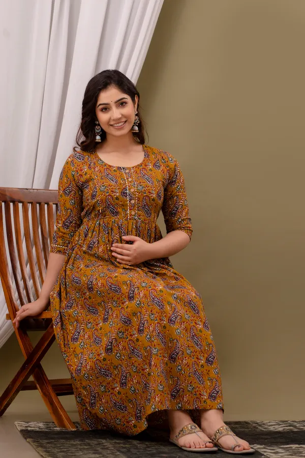 Mustard_Maternity_Feeding_Kurti_For_Women_|_Cotton_Blend_Anarkali_Dress_With_Nursing_Zip_For_Pre_&_Post_Pregnancy