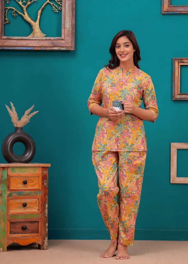 Peach_Cotton_Printed_Co-Ord_Set_Kurta_With_Pant_Set_For_Women