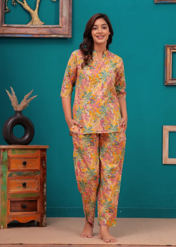 Peach_Cotton_Printed_Co-Ord_Set_Kurta_With_Pant_Set_For_Women