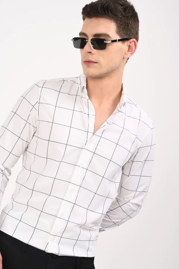 White_Cotton_Regular_checkered_shirt_For_Men