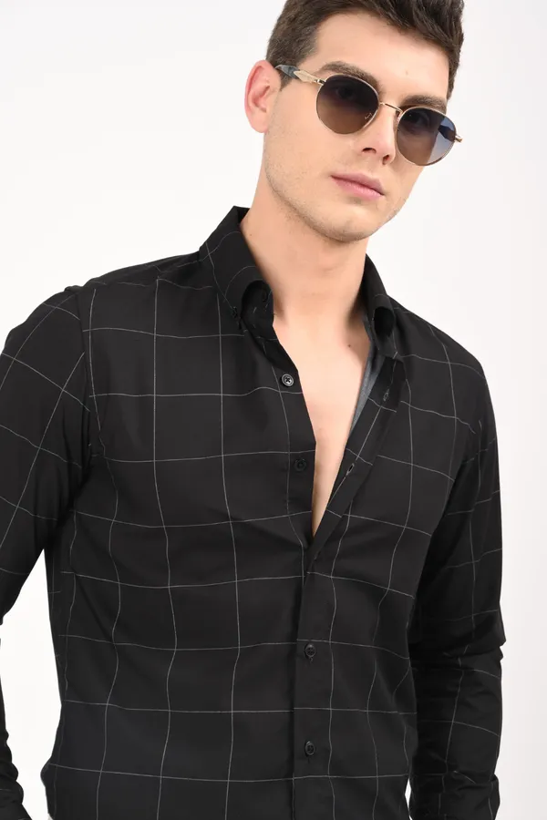 Black_Cotton_Regular_checkered_shirt_For_Men