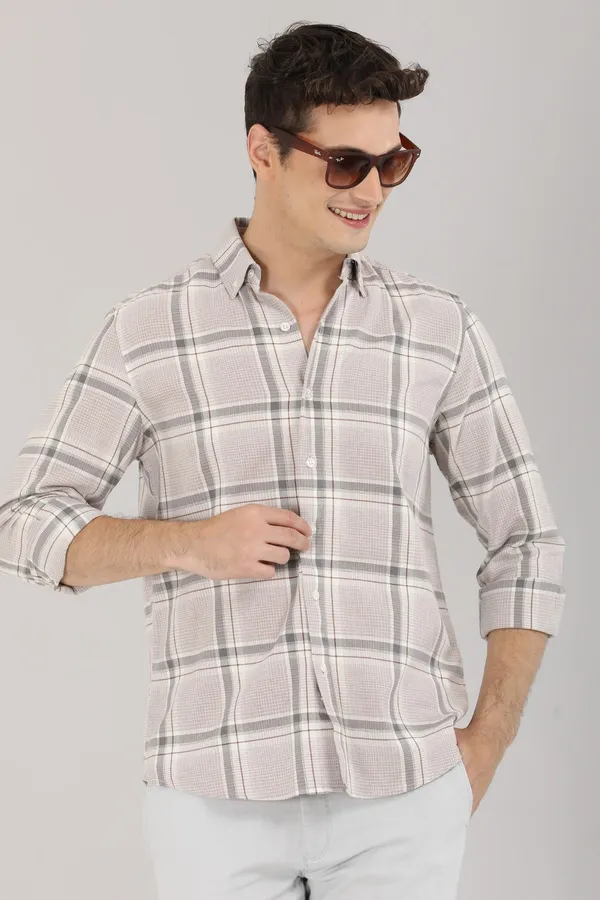 Beige_And_Grey_Plaid_Pattern_Full_Sleeve_Shirt