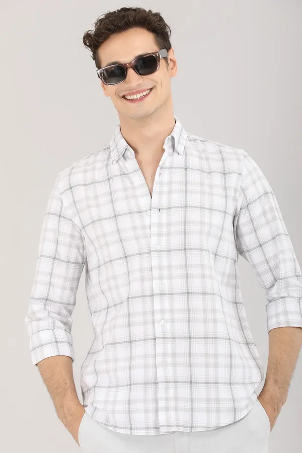 Light_Grey_And_White_Checks_Full_Sleeve_Shirt