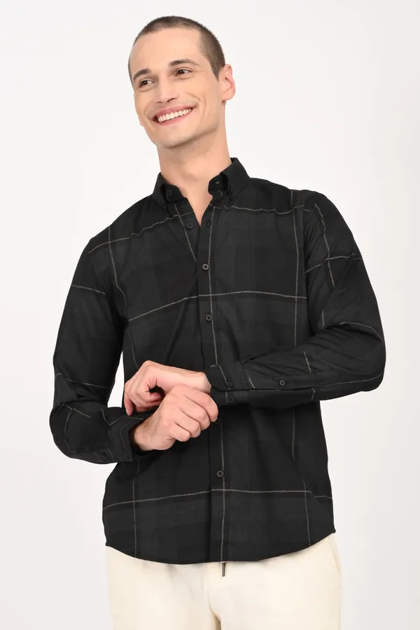 Black_Cotton_Regular_Shirts_For_Men