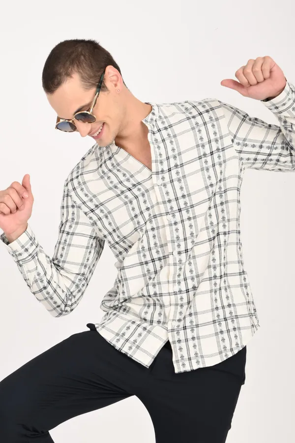 Elegant_Pure_Cotton_Regular_Shirts_For_Men