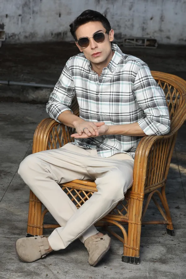 White_Checks_Full_Sleeve_Shirts