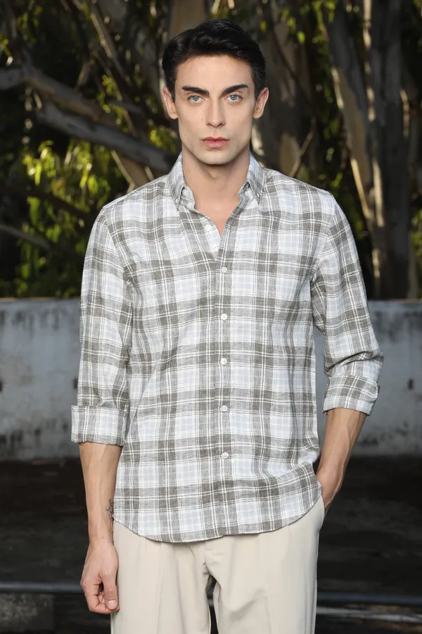 White_With_Soft_Brown_Checks_Full_Sleeve_Shirt