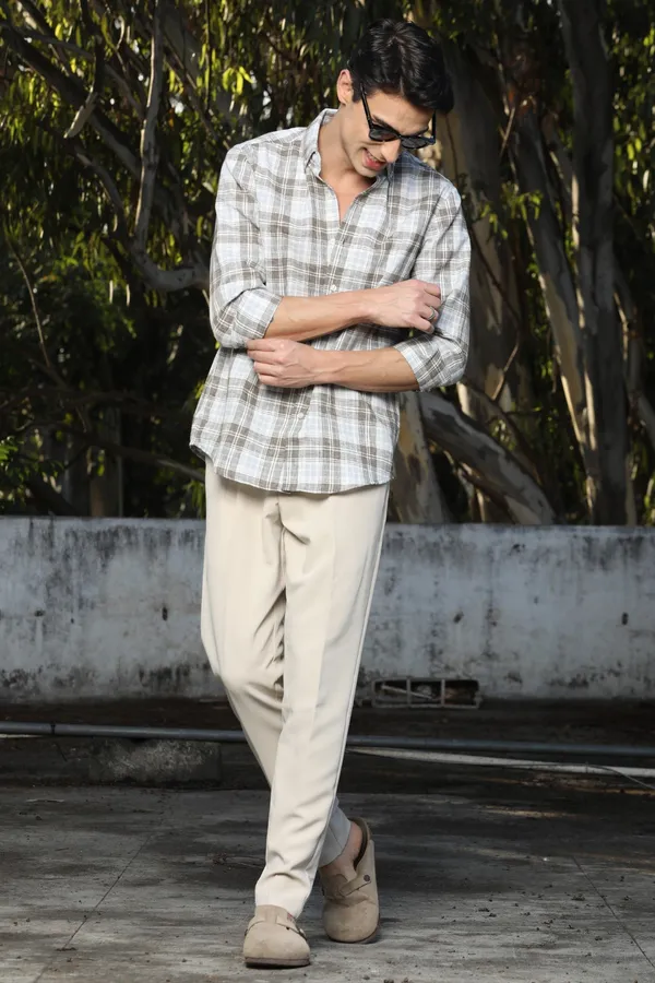 White_With_Soft_Brown_Checks_Full_Sleeve_Shirt