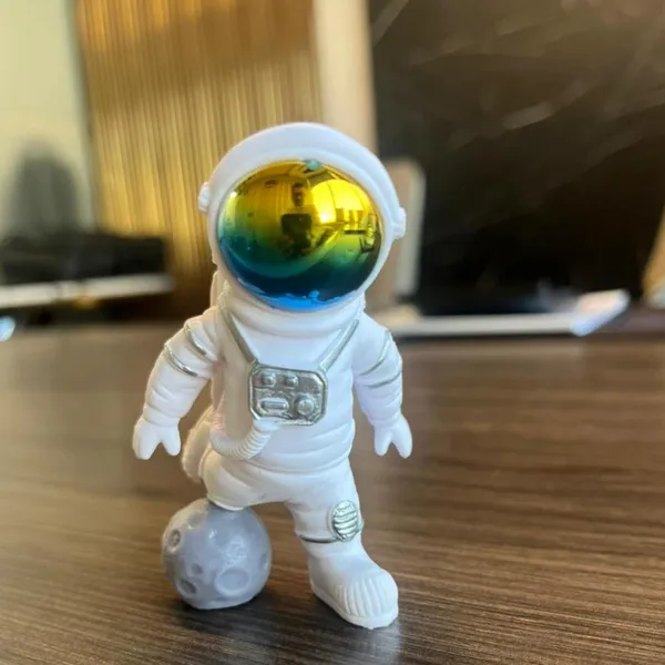 Multicolour_Car_Dashboard_Decoration_Items_God_Idol_&_Miniature_Toys_Stylish_Car_Decor_Accessories_For_Car_Home_&_Office_Moon_Astronaut