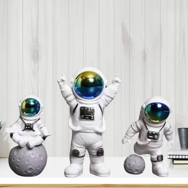 Multicolour_Car_Dashboard_Decoration_Items_God_Idol_&_Miniature_Toys_Stylish_Car_Decor_Accessories_For_Car_Home_&_Office_3_Piece_Astronaut