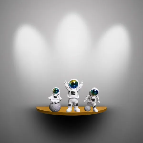 Multicolour_Car_Dashboard_Decoration_Items_God_Idol_&_Miniature_Toys_Stylish_Car_Decor_Accessories_For_Car_Home_&_Office_3_Piece_Astronaut