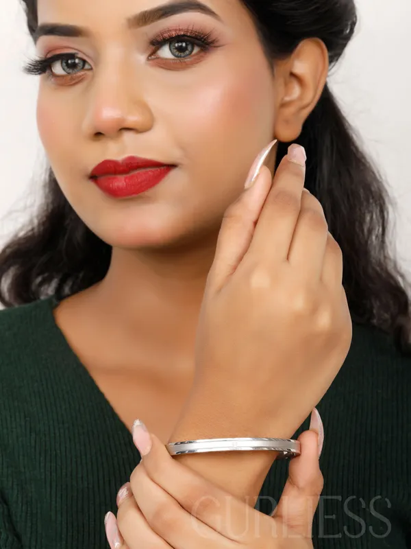 Demifine_Jewellery_Silver_Stainless_Steel_Premium_&_Elegant_Bracelet_For_Women_&_Girls