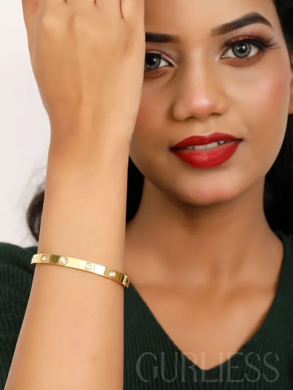 Demifine_Jewellery_Gold_Stainless_Steel_Premium_&_Elegant_Bracelet_For_Women_&_Girls