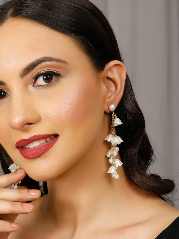 Multicolor_Alloy_,_Stainless_Steel_&_Resin_Premium_&_Elegant_Earrings_For_Women_&_Girls_(Set_Of_2)