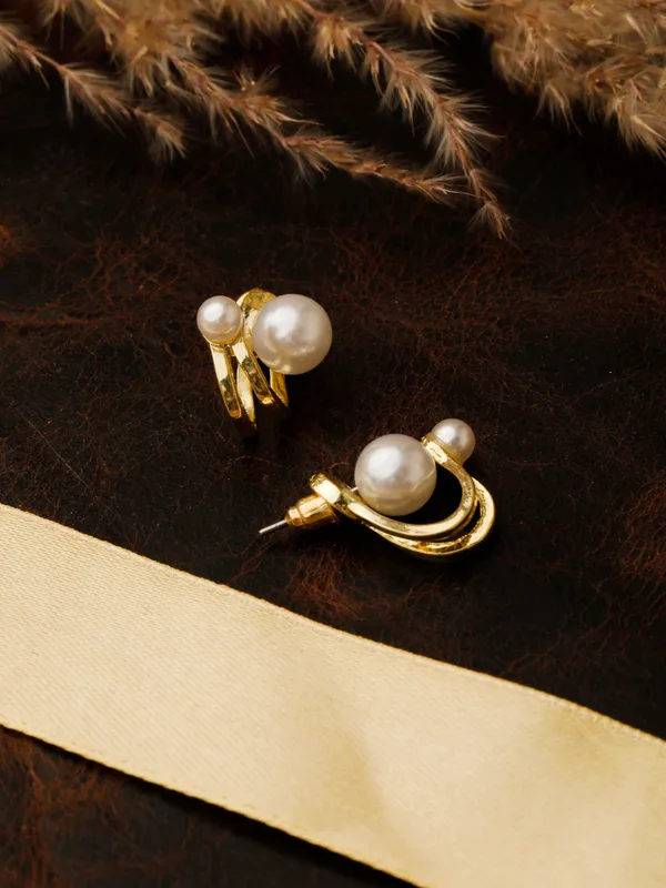 Multicolor_Alloy,_Stainless_Steel_&_Resin_Premium_&_Elegant_Earrings_For_Women_&_Girls_(Set_Of_2)