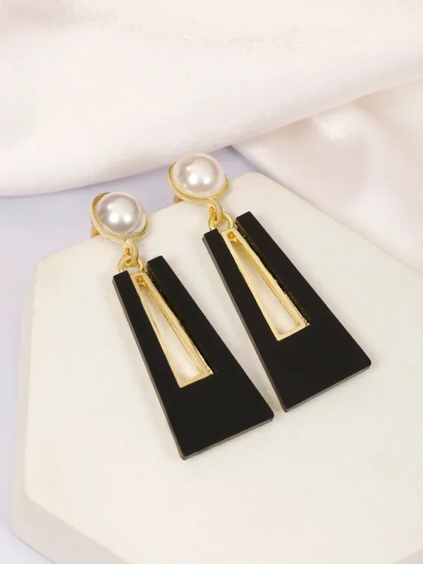 Black_Alloy_,_Stainless_Steel_&_Resin_Premium_&_Elegant_Earrings_For_Women_&_Girls_(Set_Of_2)