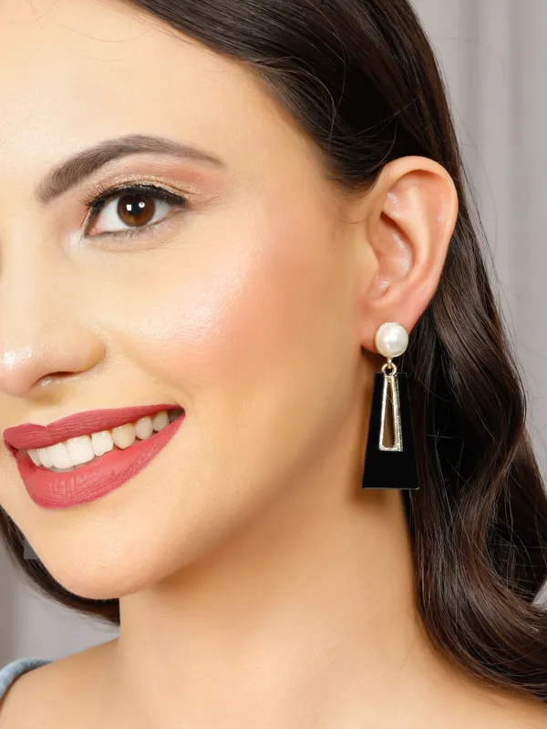 Black_Alloy_,_Stainless_Steel_&_Resin_Premium_&_Elegant_Earrings_For_Women_&_Girls_(Set_Of_2)