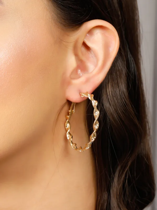 Multicolor_Alloy_,_Stainless_Steel_&_Resin_Premium_&_Elegant_Earrings_For_Women_&_Girls_(Set_Of_2)