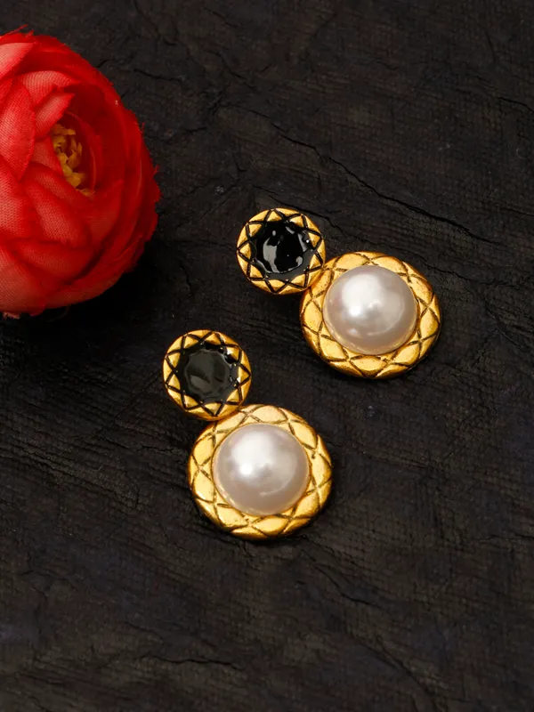 Multicolor_Alloy_,_Stainless_Steel_&_Resin_Premium_&_Elegant_Earrings_For_Women_&_Girls_(Set_Of_2)
