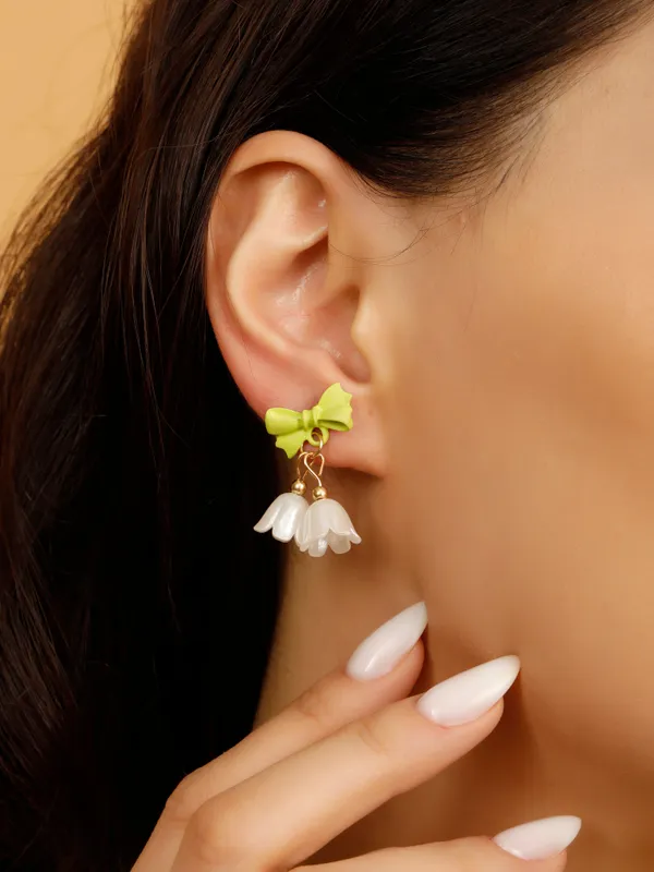 Multicolor_Alloy_,_Stainless_Steel_&_Resin_Premium_&_Elegant_Earrings_For_Women_&_Girls_(Set_Of_2)