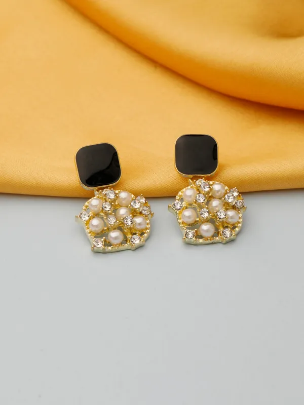 Multicolor_Alloy_,_Stainless_Steel_&_Resin_Premium_&_Elegant_Earrings_For_Women_&_Girls_(Set_Of_2)