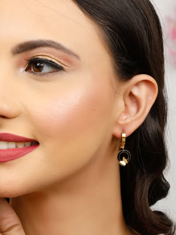 Demifine_Jewellery_Gold_&_Black_Alloy_&_Stainless_Steel_Premium_&_Elegant_Earrings_For_Women_&_Girls_(Set_Of_2)