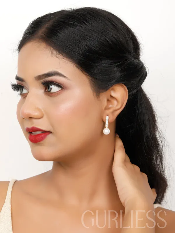 Demifine_Jewellery_Gold_&_Silver_Alloy_&_Stainless_Steel_Premium_&_Elegant_Earrings_For_Women_&_Girls_(Set_Of_2)