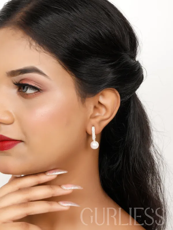 Demifine_Jewellery_Gold_&_Silver_Alloy_&_Stainless_Steel_Premium_&_Elegant_Earrings_For_Women_&_Girls_(Set_Of_2)