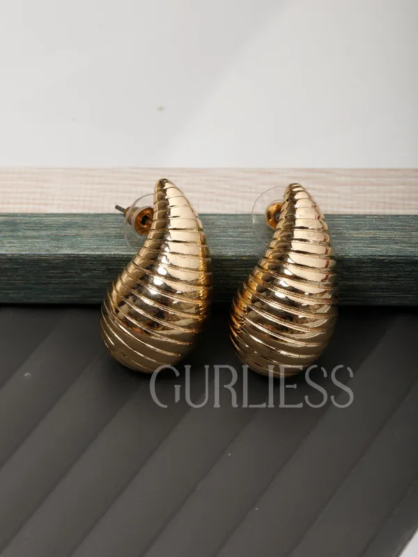 Demifine_Jewellery_Silver_&_Gold_Alloy_&_Stainless_Steel_Premium_&_Elegant_Earrings_For_Women_&_Girls_(Set_Of_2)